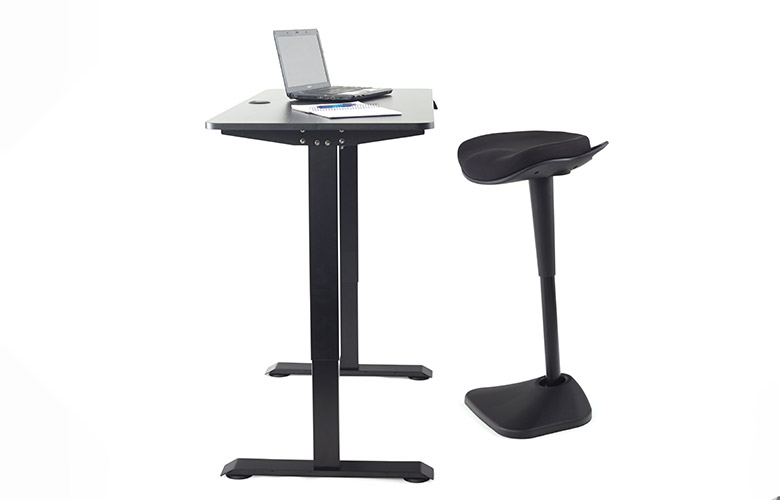lypta-desk-dyna-stool