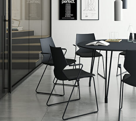 konfurb-fly-sled-chair-with-arms konfurb fly sled chair with arms black