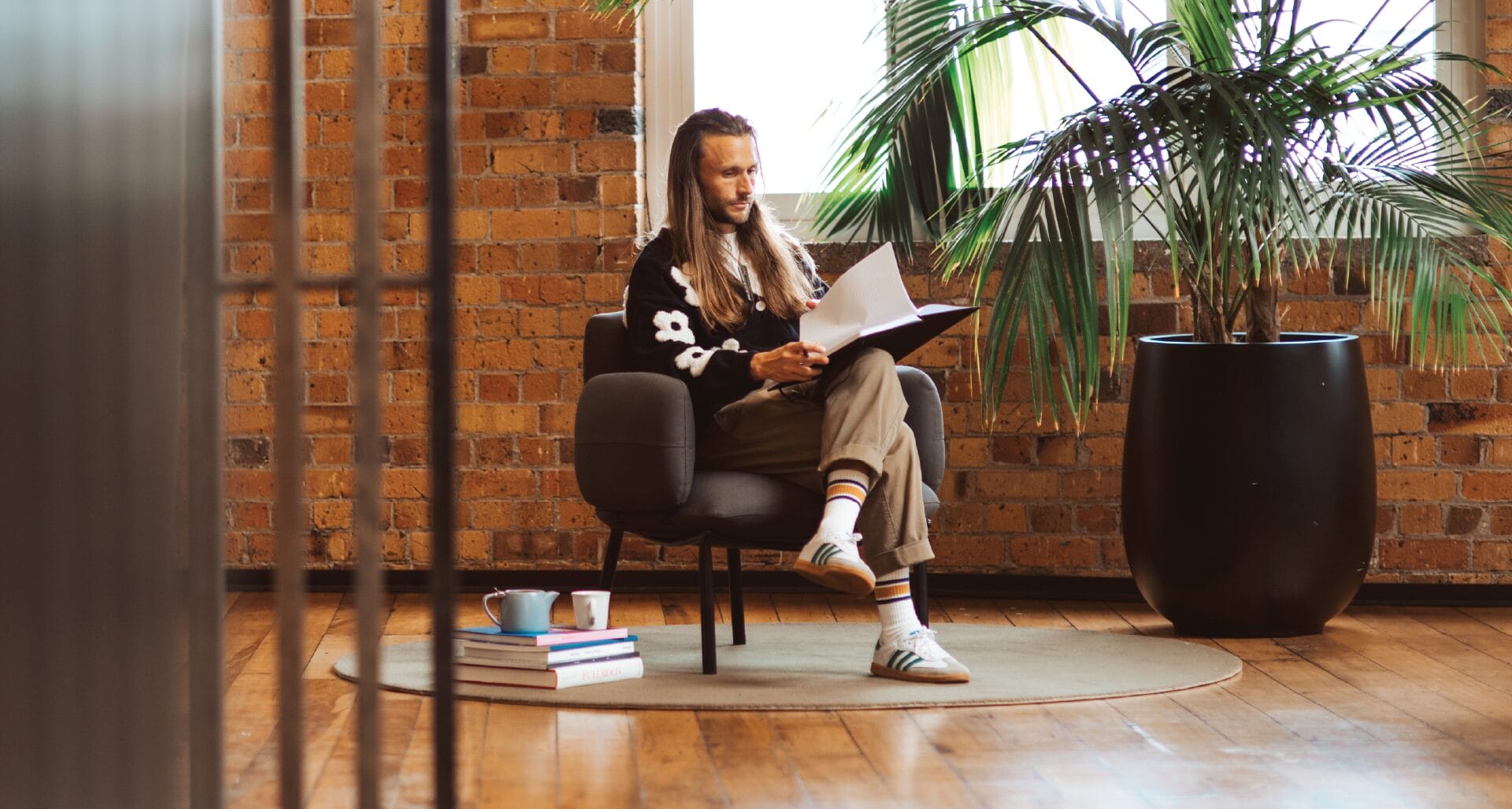 Konfurb Nebu Chair - Bremworth Rug