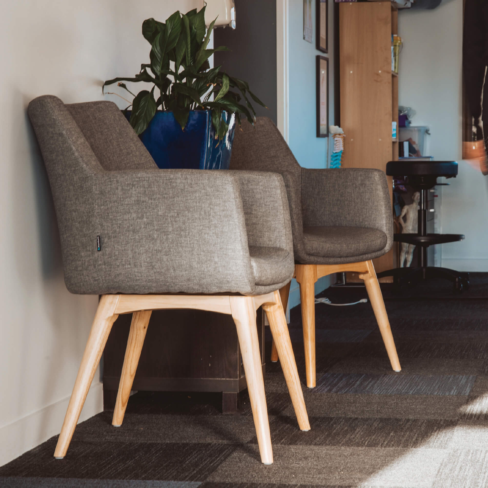 Konfurb_Hady_Waiting Room Konfurb_Hady_Waiting Room