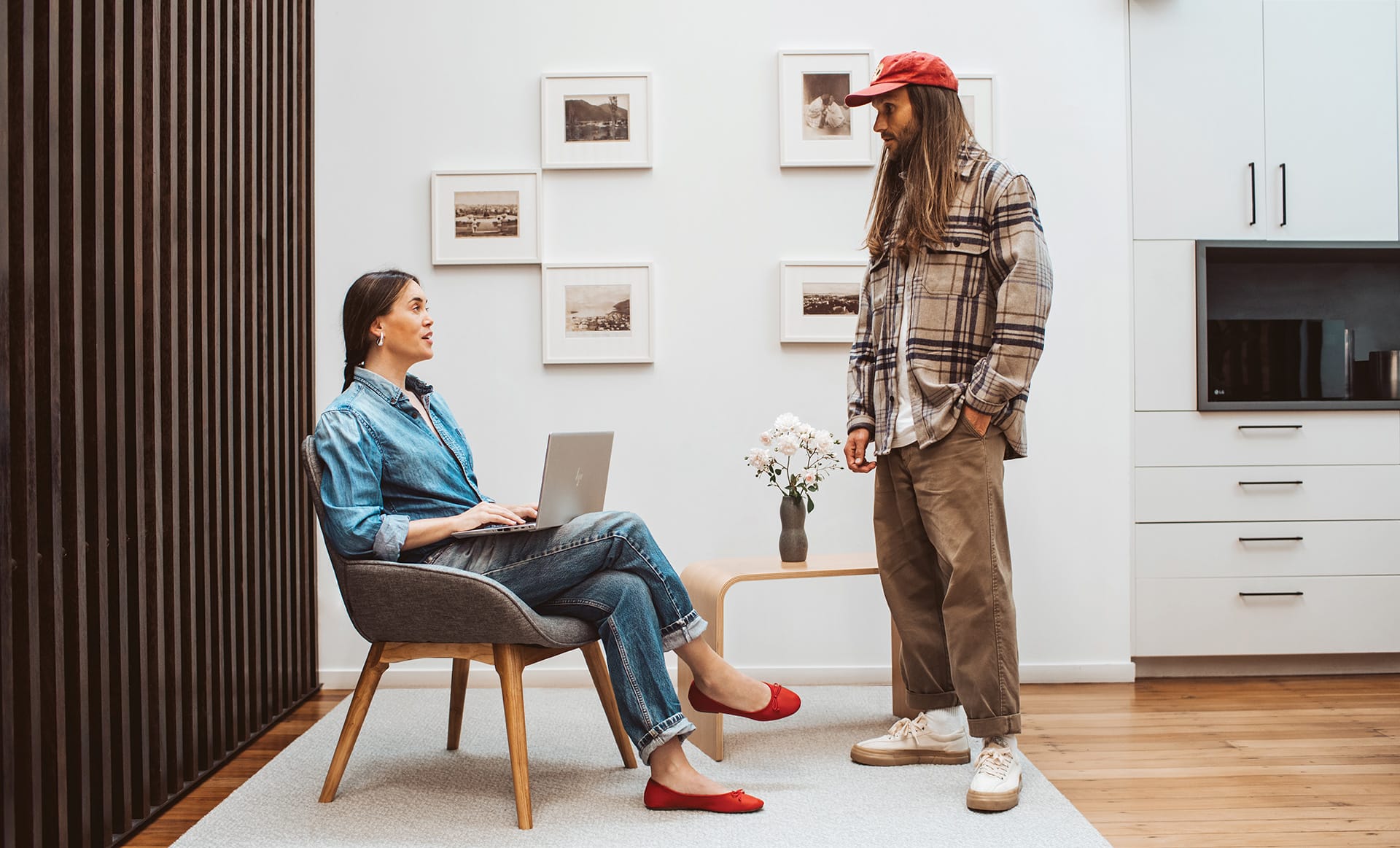 konfurb neo chair and konfurb link table