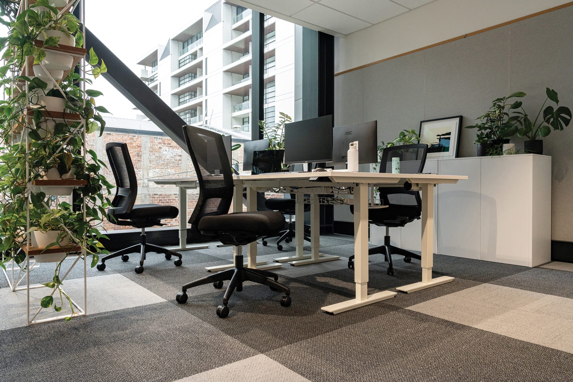 buro mentor ergonomic chair in nz office
