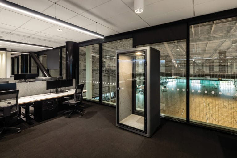 koplus acoustic booth at parakoire