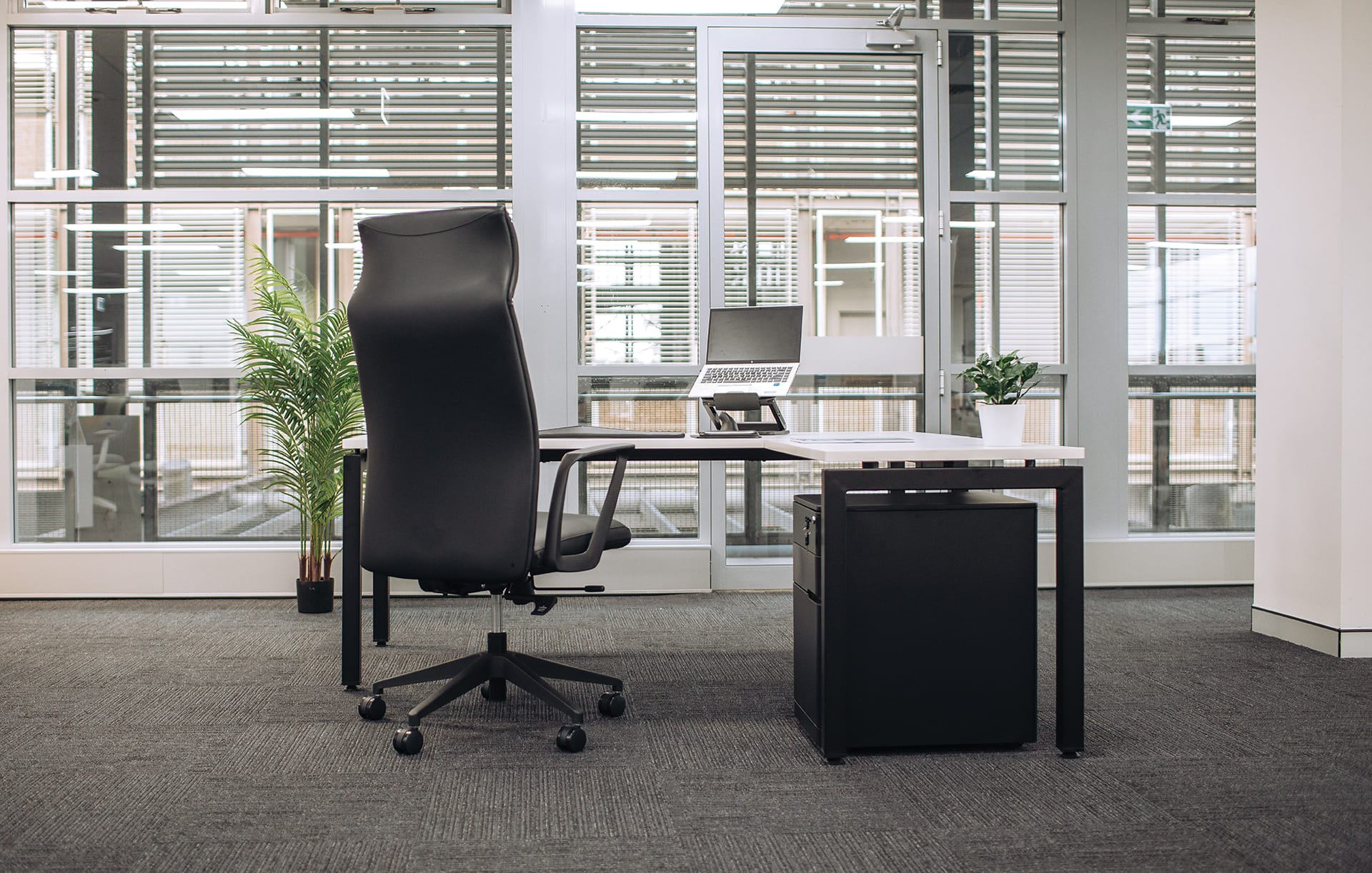 Buro Artemis High Back chair Black