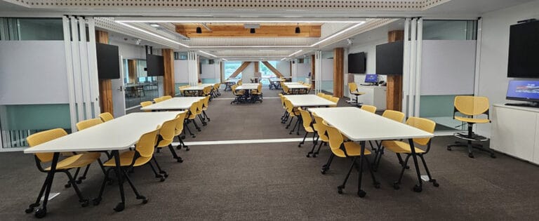 James-Cook-University-Konfurb-Keen-chairs
