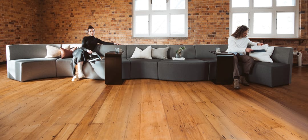 konfurb arco waiting area seating