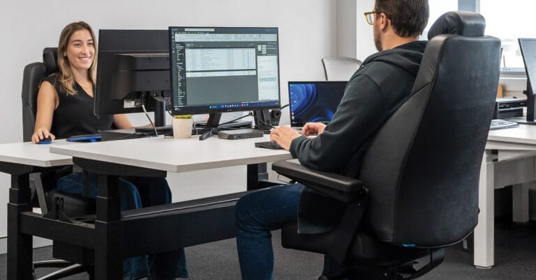 how-to-specify-controller-room-chairs