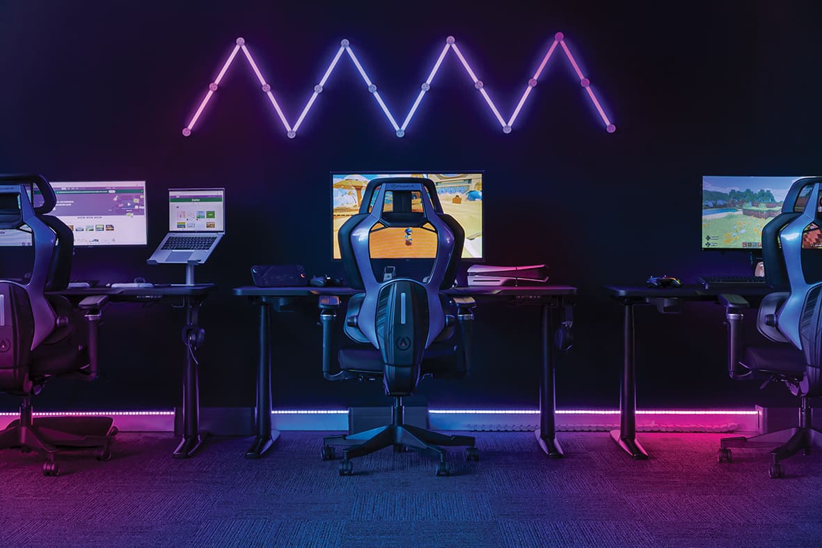 Buro Frontier Gaming Height Adjustable Desk